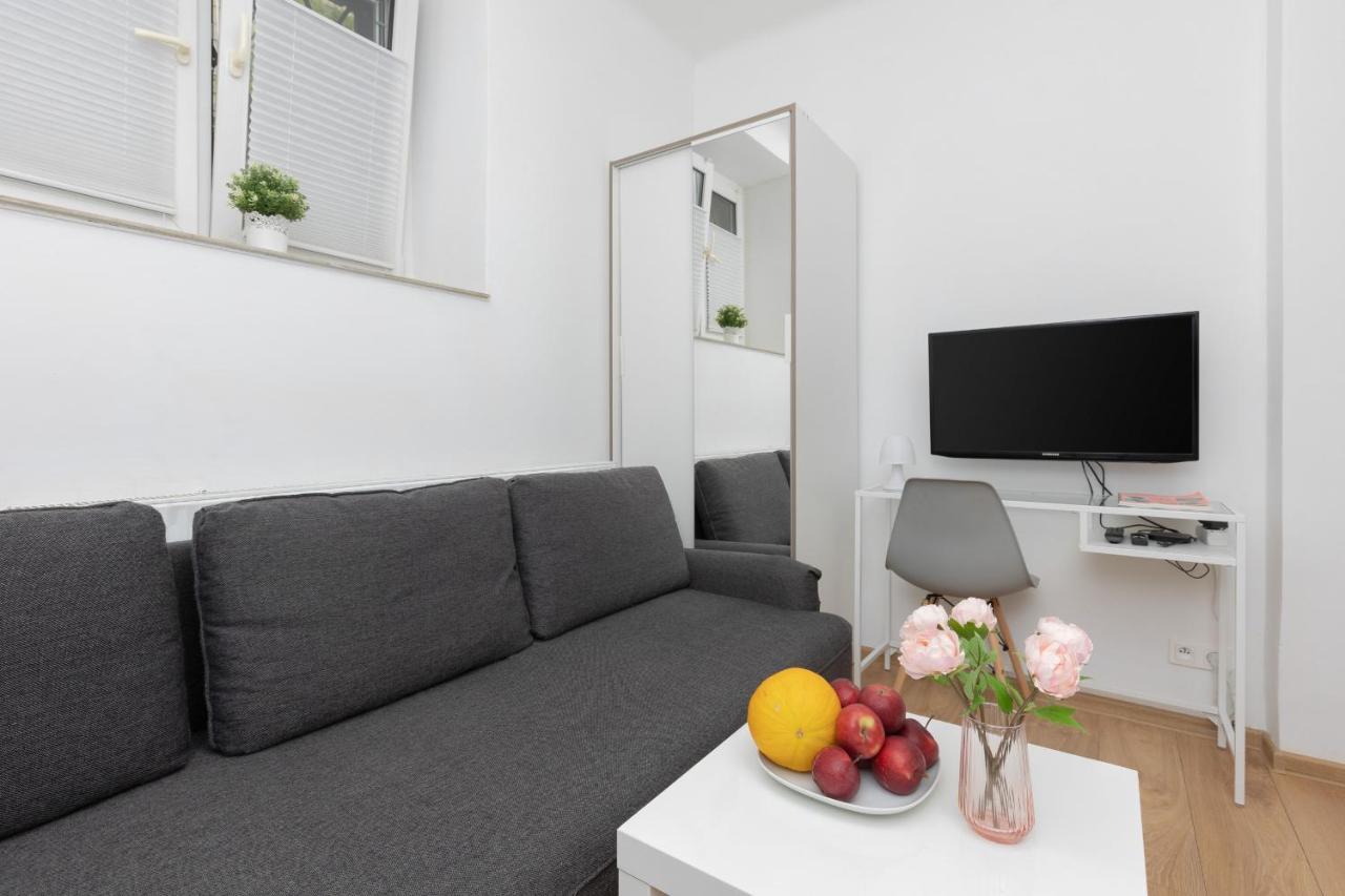 Micro Apartment Near Fort Mokotow By Noclegi Renters وارسو المظهر الخارجي الصورة