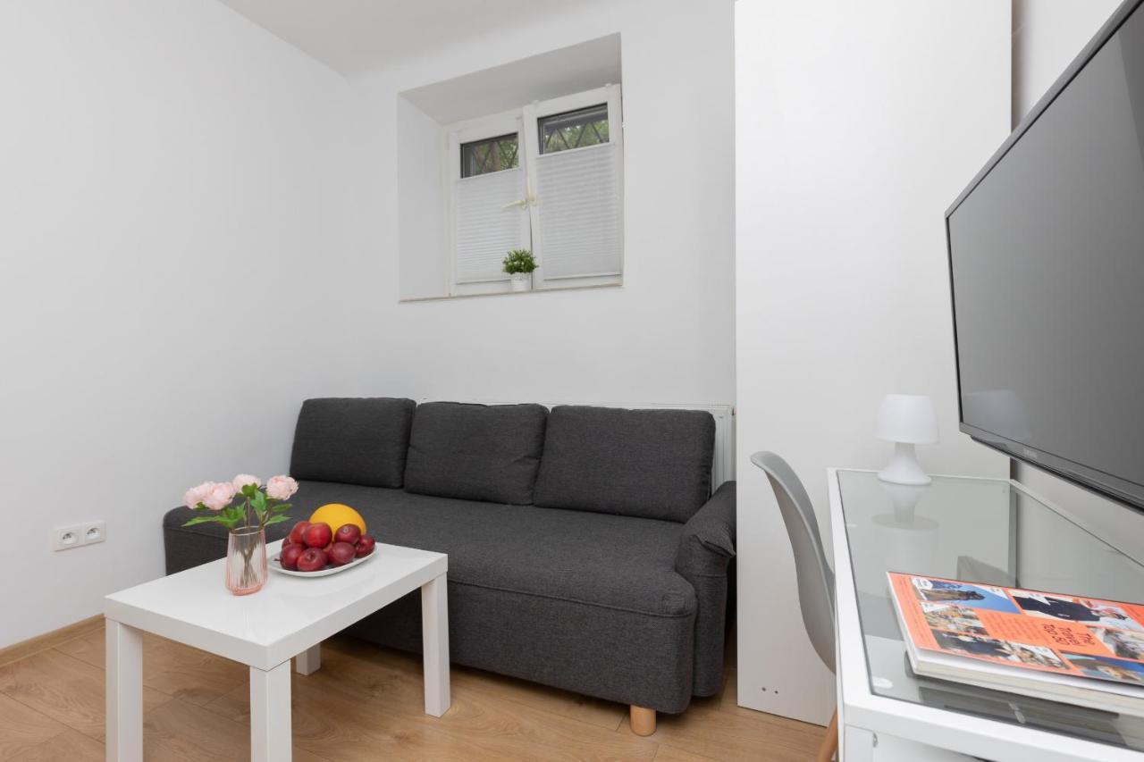 Micro Apartment Near Fort Mokotow By Noclegi Renters وارسو المظهر الخارجي الصورة